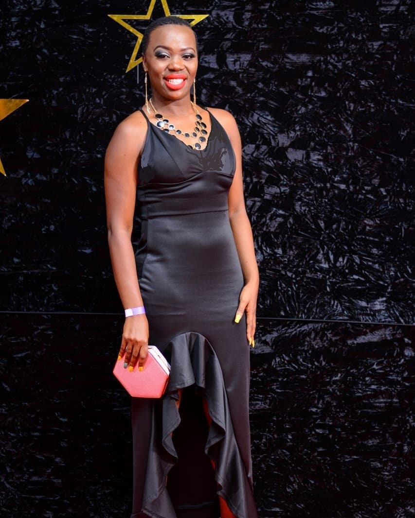 2018-06-23-Ruth Matete: Looking Fabulous And Glamorous At The 2018 Groove Awards Nomination Night